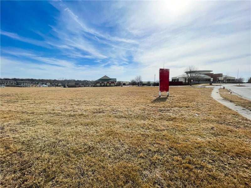 Lot 12 Municipal Cir, Raymore, MO 64083