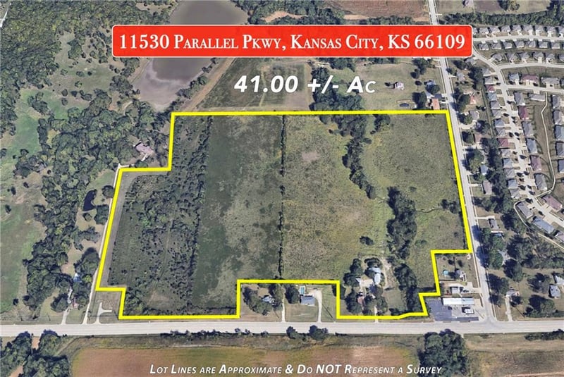 11530 Parallel Pw, Kansas City, KS 66109