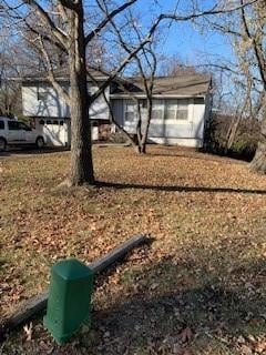 4703 NW Fisk Ave, Kansas City, MO 64151