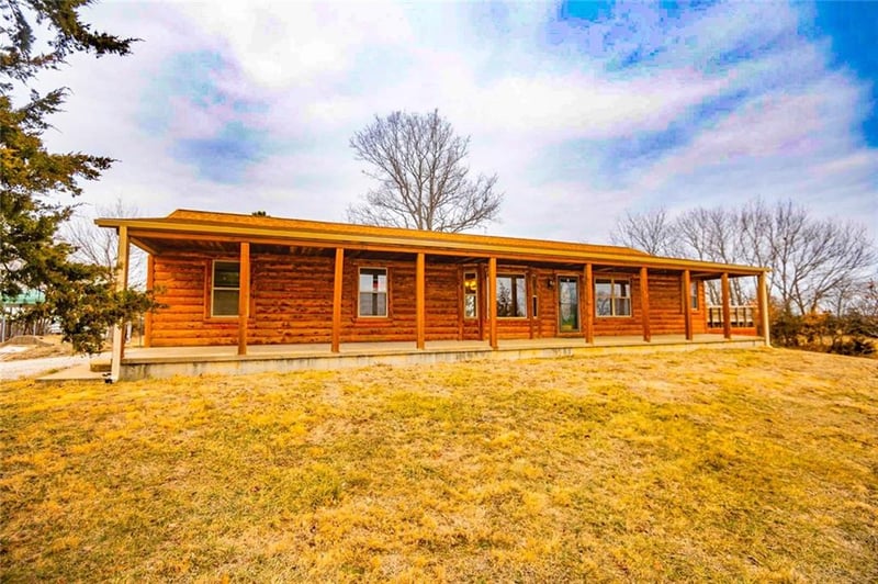 13636 W 379th St, Lacygne, KS 66040