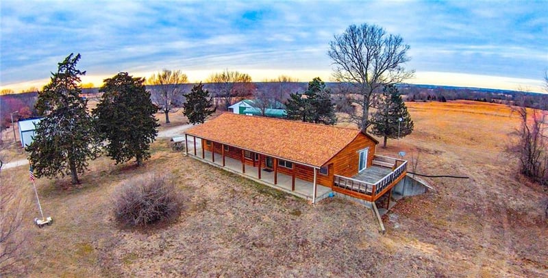 13636 W 379th St, Lacygne, KS 66040
