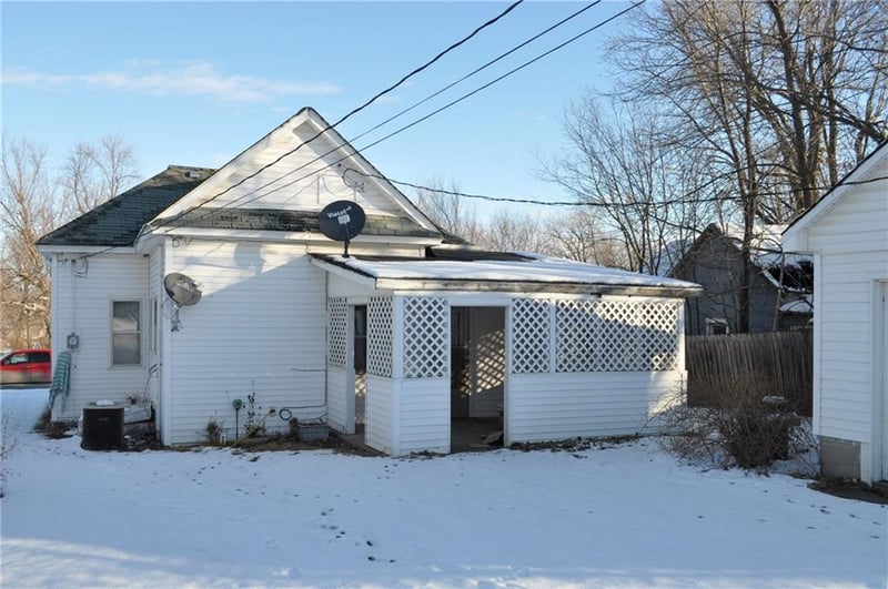 502 W Vermont St, King City, MO 64463