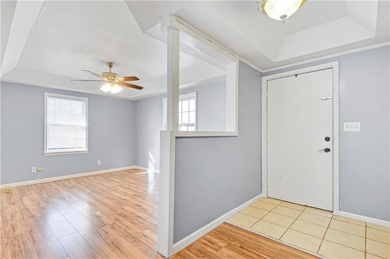 8525 W 47 St, Overland Park, KS 66203