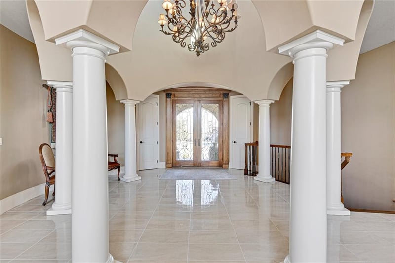 5604 Golden Bear Dr, Overland Park, KS 66223