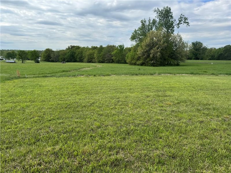 Lot 2691 Fox Rd, Altamont, MO 64620
