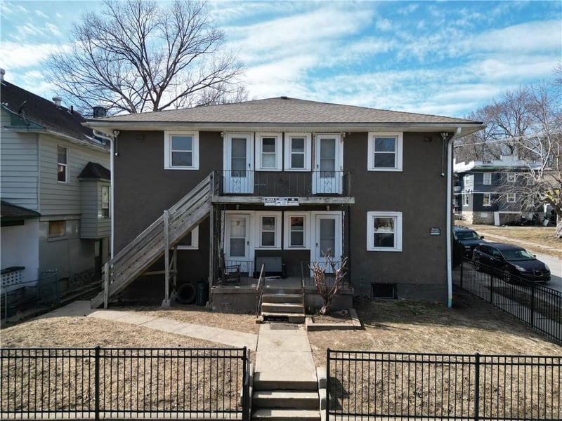 5121 Thompson Ave, Kansas City, MO 64124
