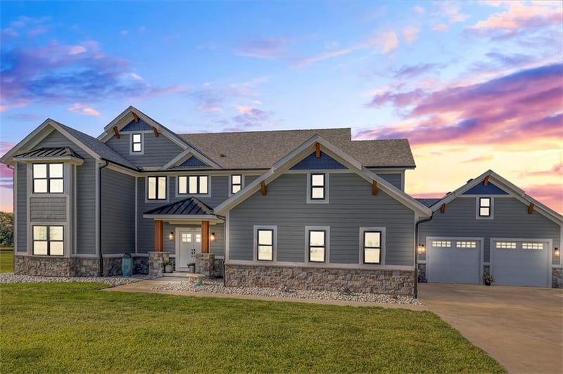 1240 E 188th Ter, Pleasant Hill, MO 64080