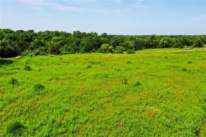 Lot 14 Bristol Ridge Dr, St Joseph, MO 64505