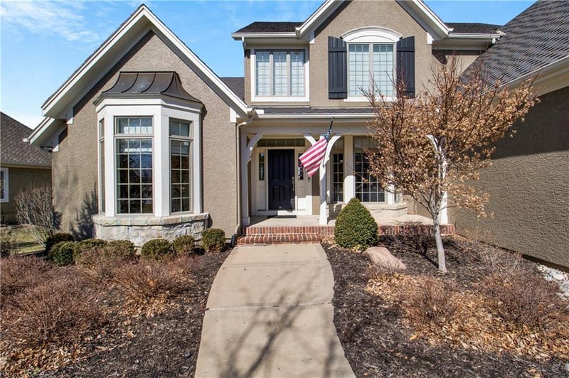 5612 Golden Bear Dr, Overland Park, KS 66223