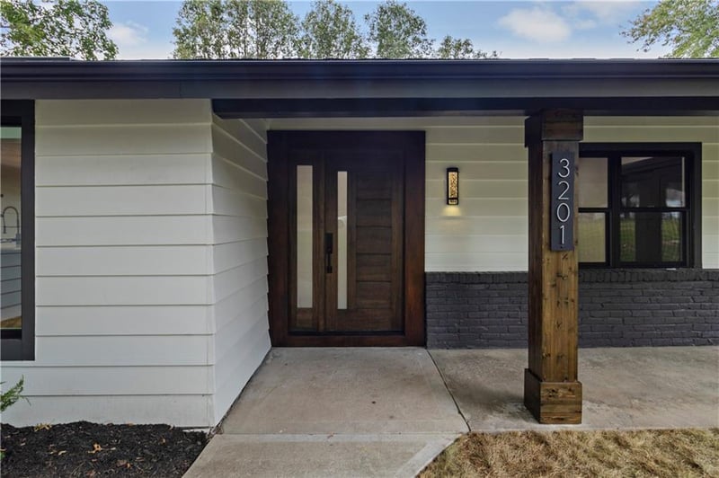 3201 W 98th St, Overland Park, KS 66206