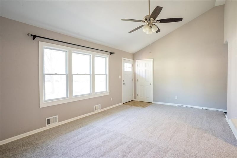 4730 Craig Ln, Overland Park, KS 66203