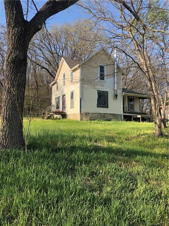 2046 Buck Creek Rd, Perry, KS 66073