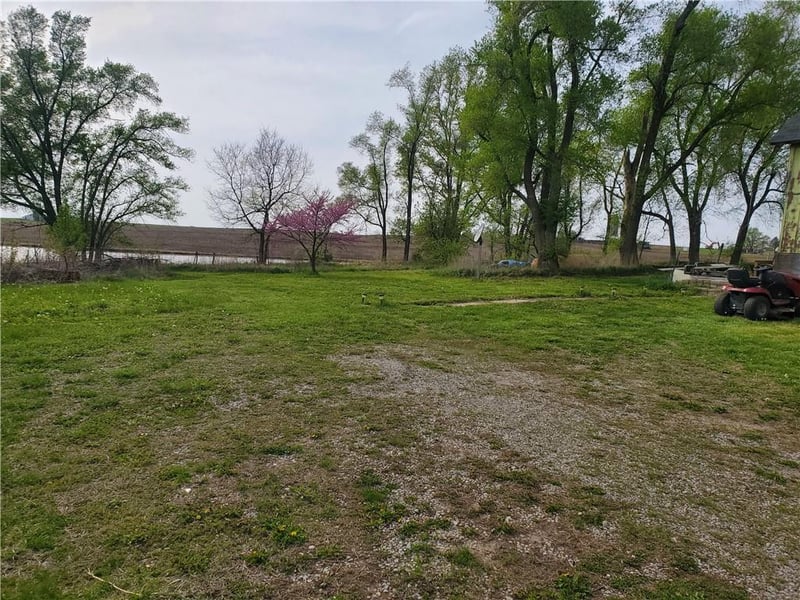 9255 Sw Hwy 6 Hw, Stewartsville, MO 64490