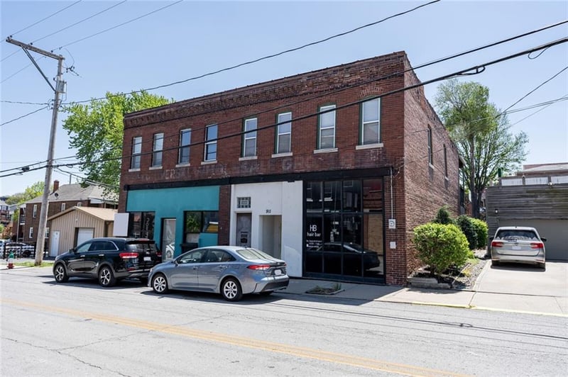 911 E 5 St, Kansas City, MO 64106