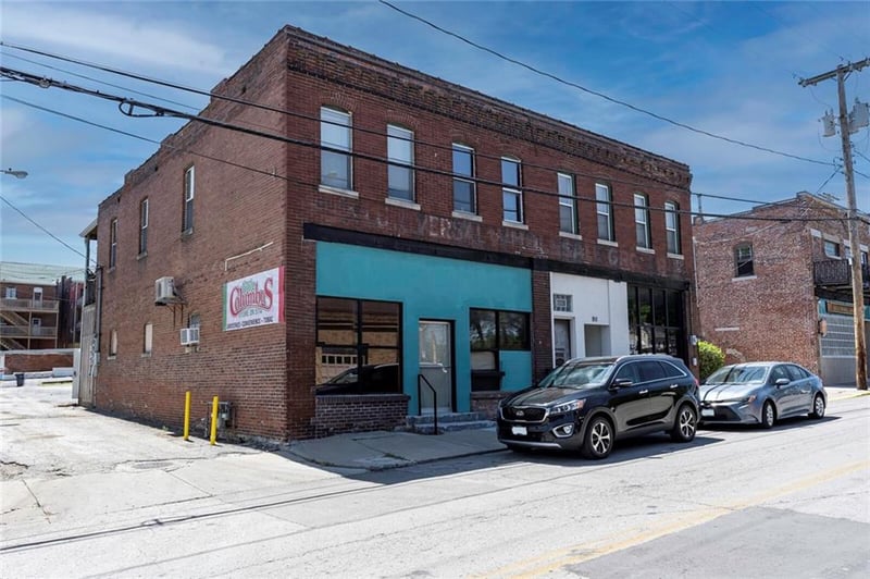 911 E 5 St, Kansas City, MO 64106