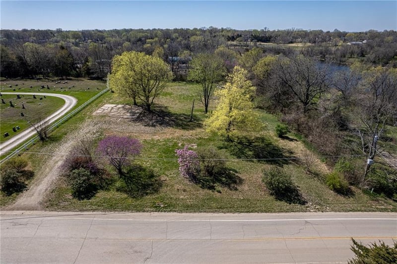 7101 W 191st St, Stilwell, KS 66085