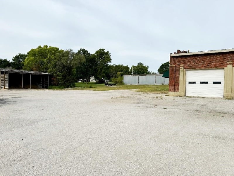 602 Main St, Gallatin, MO 64640