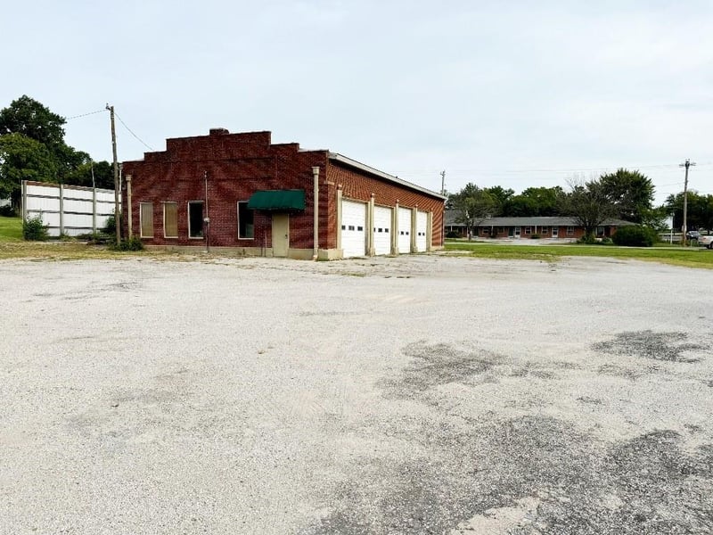 602 Main St, Gallatin, MO 64640