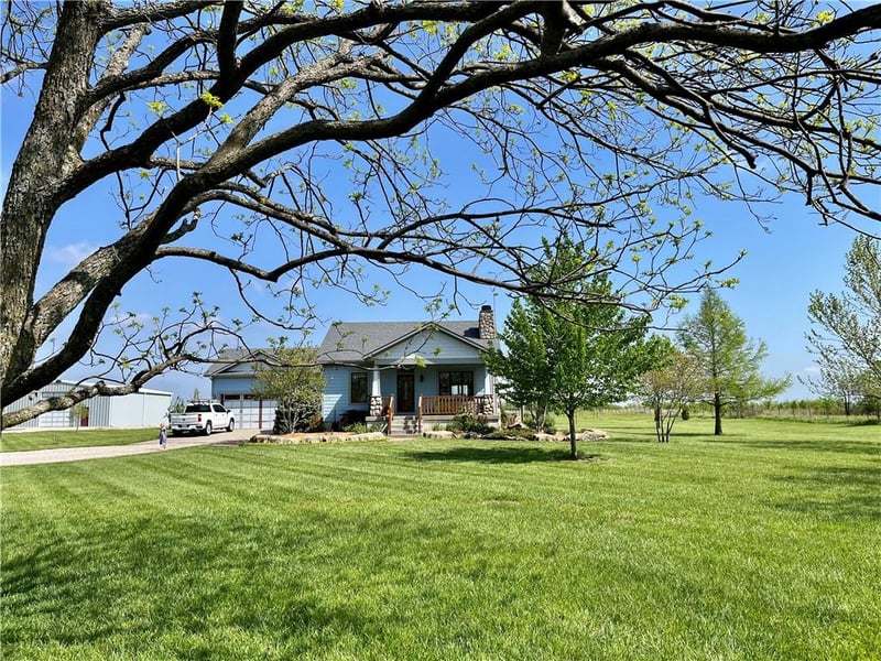 7838 NW State Route 52 Rural Route, Butler, MO 64730