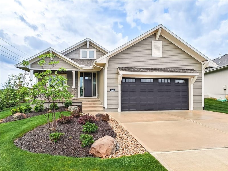 3903 W 158th Ter, Overland Park, KS 66224