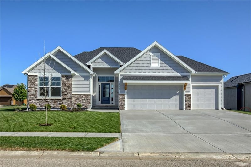 32290 165th St, Gardner, KS 66030