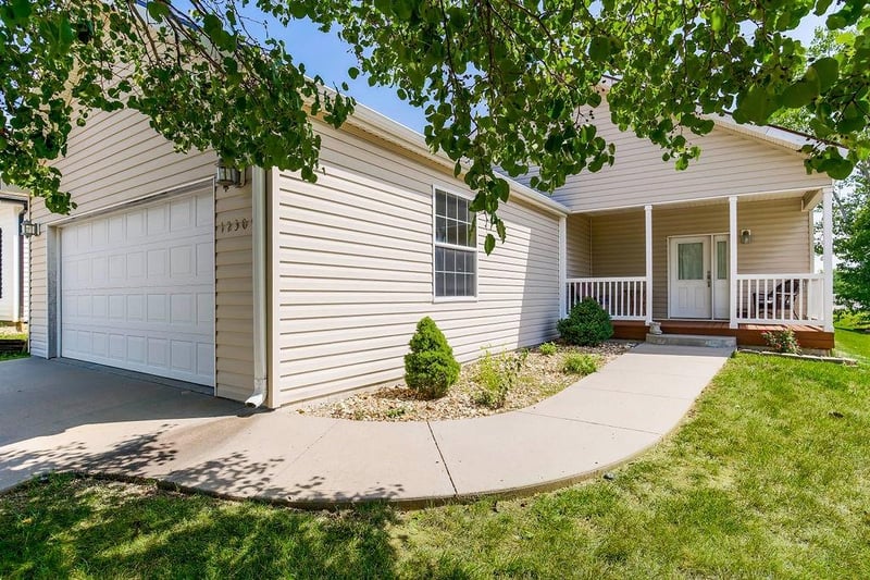 12309 N Pomona Ave, Kansas City, MO 64163