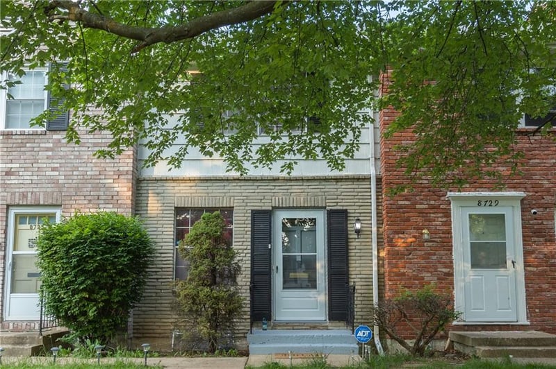 8727 Sycamore Ave, Kansas City, MO 64139