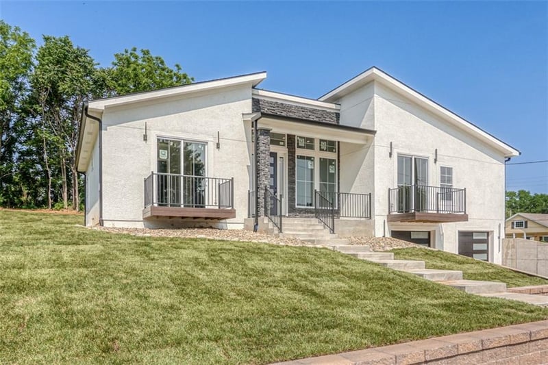 1201 Barnett Ave, Kansas City, KS 66102