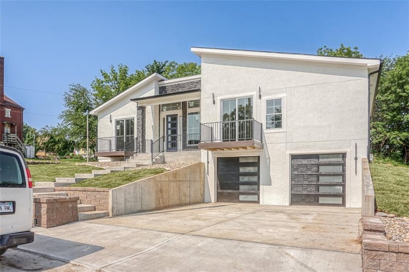 1201 Barnett Ave, Kansas City, KS 66102