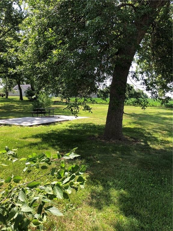 330 W 3rd St, Clearmont, MO 64431