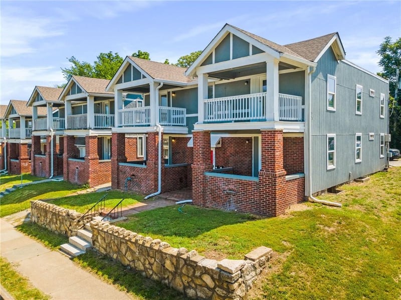 3319 Indiana Ave, Kansas City, MO 64128