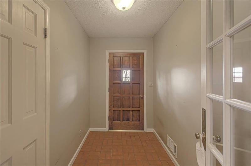 4543 N Bennington Ave, Kansas City, MO 64117