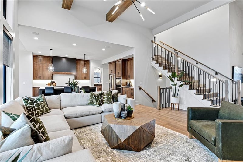 12311 W 170th Ter, Overland Park, KS 66062