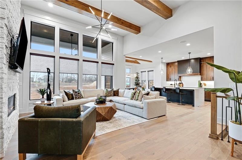 12311 W 170th Ter, Overland Park, KS 66062