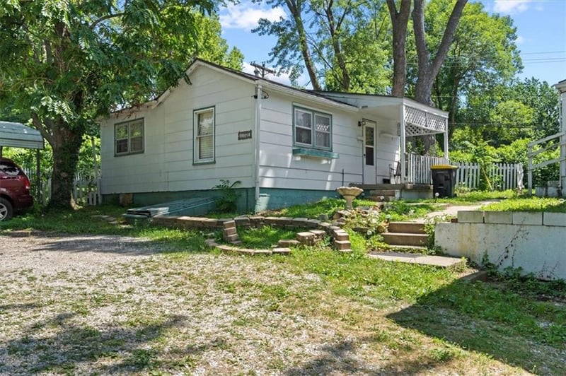 15800 Woods Chapel Rd, Kansas City, MO 64139