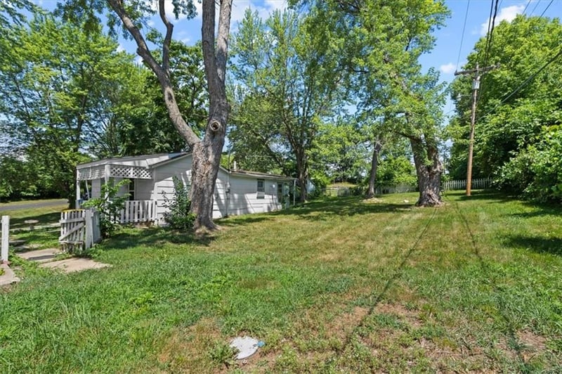 15800 Woods Chapel Rd, Kansas City, MO 64139