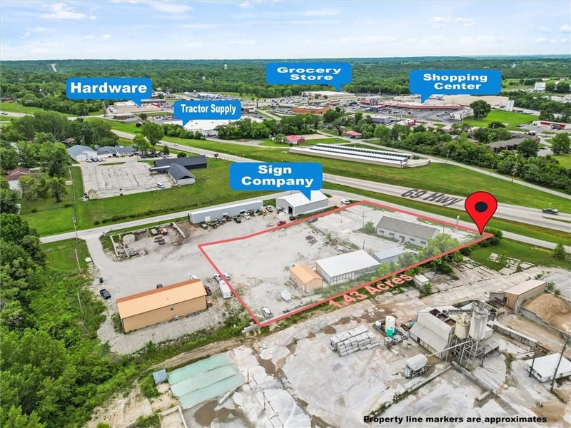 1900 Us 69 Hw, Excelsior Springs, MO 64024