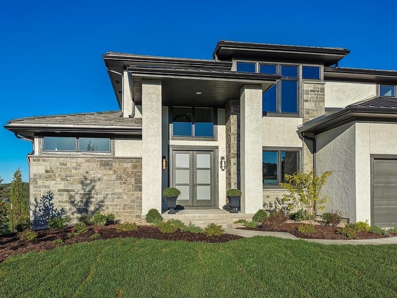 2801 W 175th Pl, Overland Park, KS 66085