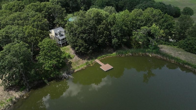 7998 Lane Rd, Mound City, KS 66056