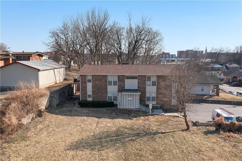 525 N Osage St, Independence, MO 64050