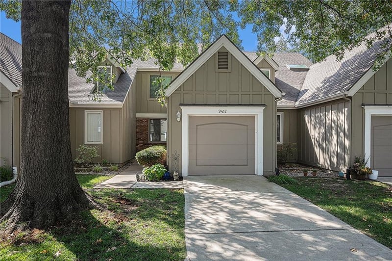 9417 W 122nd St, Overland Park, KS 66213