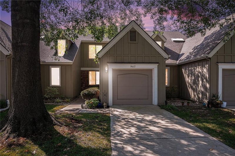 9417 W 122nd St, Overland Park, KS 66213