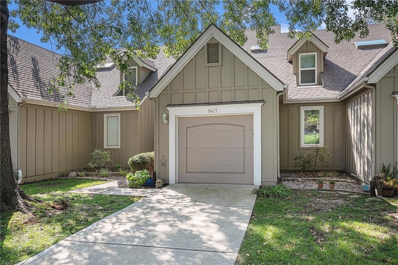 9417 W 122nd St, Overland Park, KS 66213