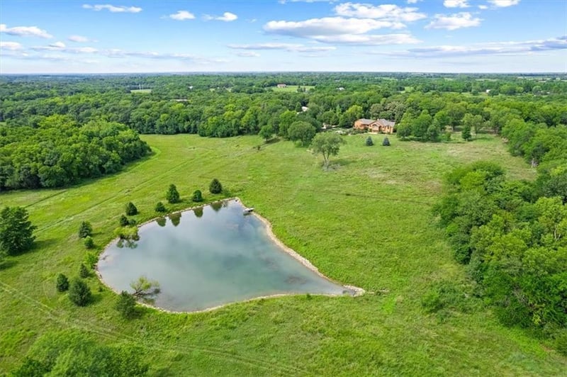 30745 W 143rd St, Gardner, KS 66030