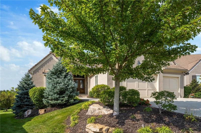 3115 W 150th Ter, Overland Park, KS 66224
