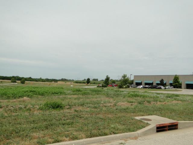 Lot 15 N Madison St, Spring Hill, KS 66083
