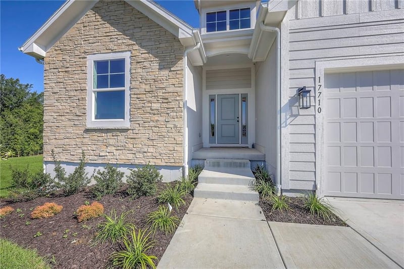 17710 Brockway St, Olathe, KS 66062