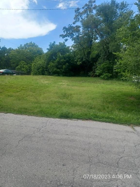 10300 E Norledge Ave, Independence, MO 64053