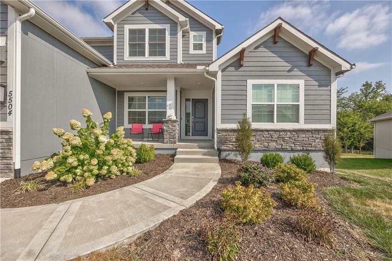 5504 NW 96th St, Kansas City, MO 64154