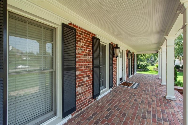 9909 N Revere Ave, Kansas City, MO 64154